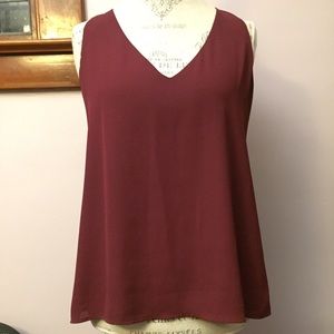 Professional Maroon V neck Tank double-lined